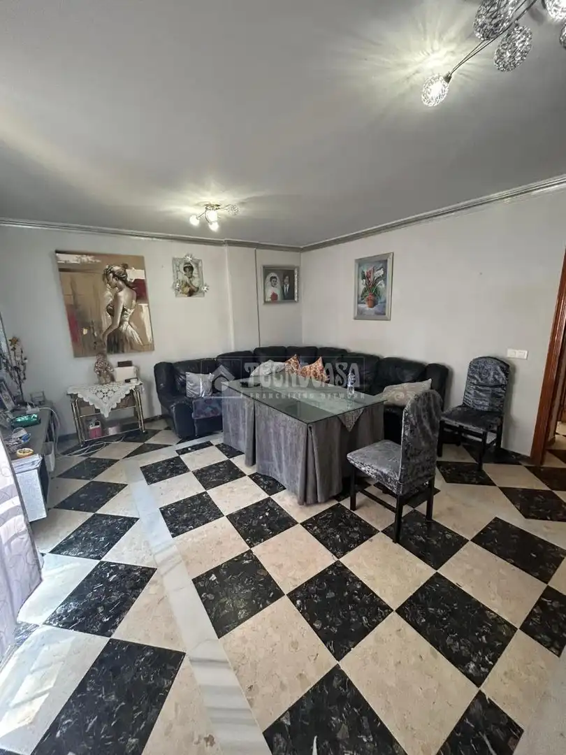 Sala de estar de Casa o chalet en venta en Alhaurín El Grande con Aire acondicionado y Terraza