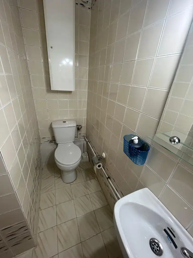 Bathroom of Flat for rent in Cartagena  with Air Conditioner, Furnished and Balcony