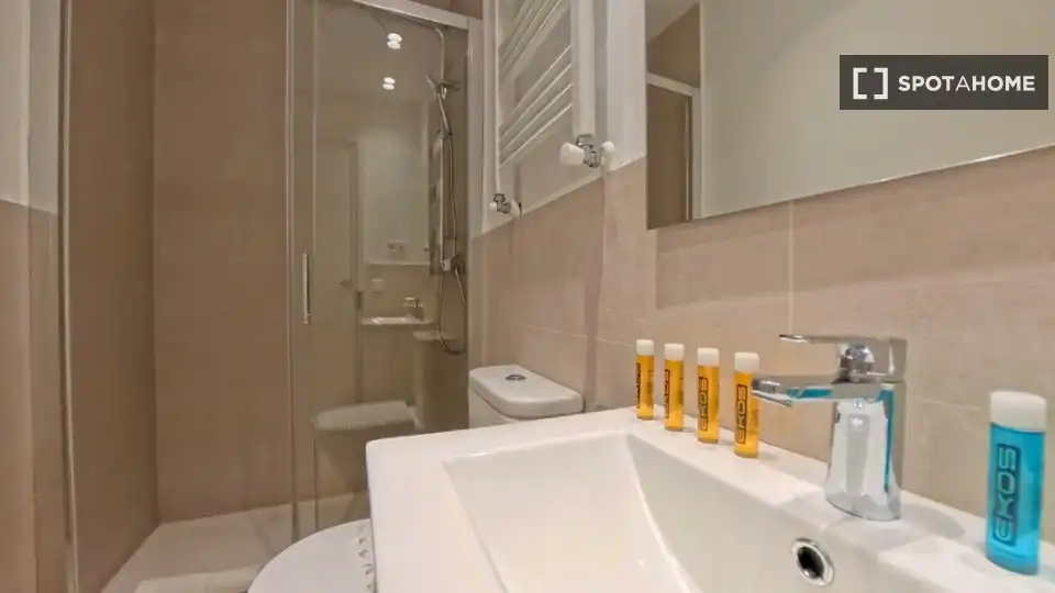 Appartement à louer à Ciudad Lineal, imagen 7