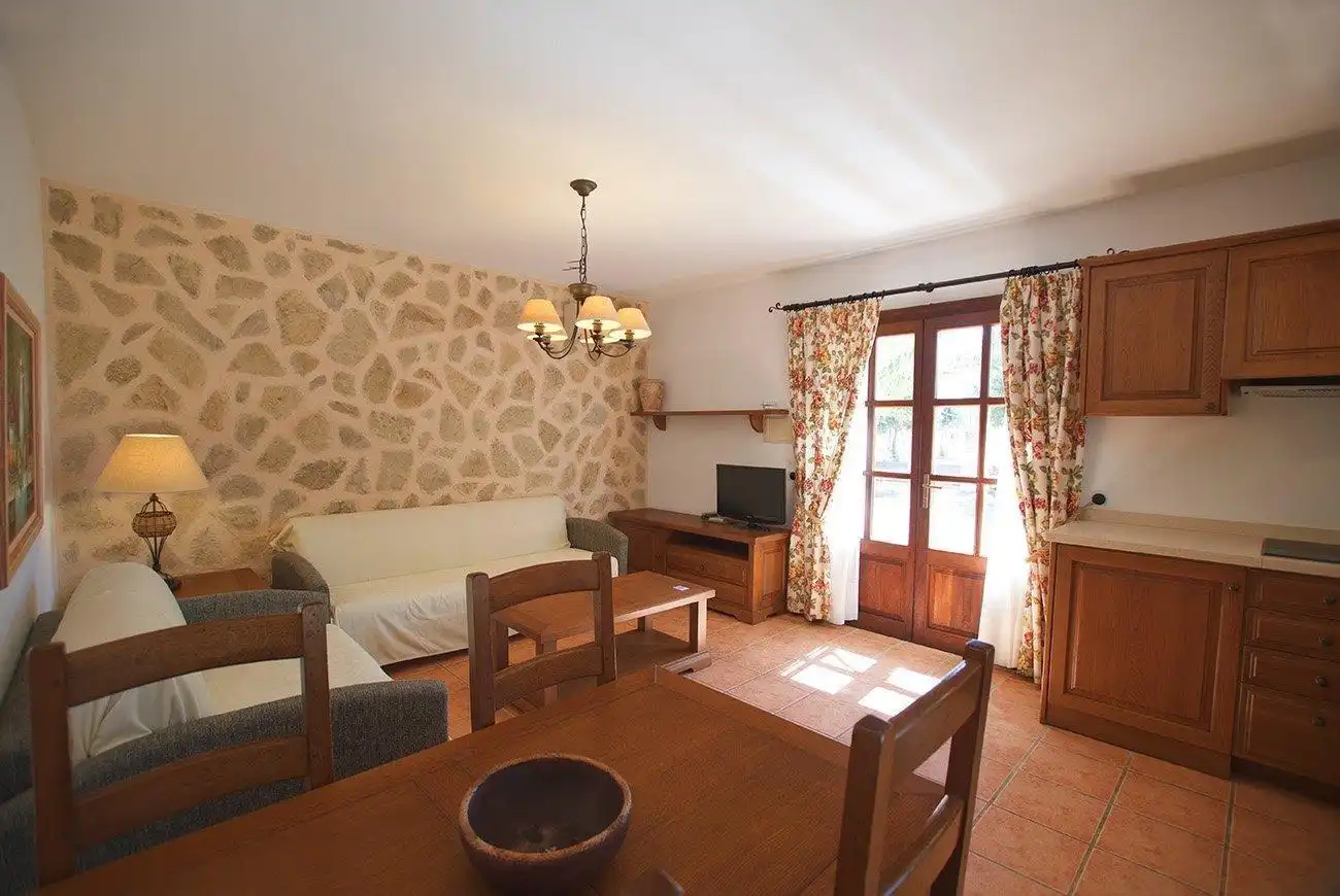 Sala de estar de Edificio en venta en Ses Salines con Piscina comunitaria