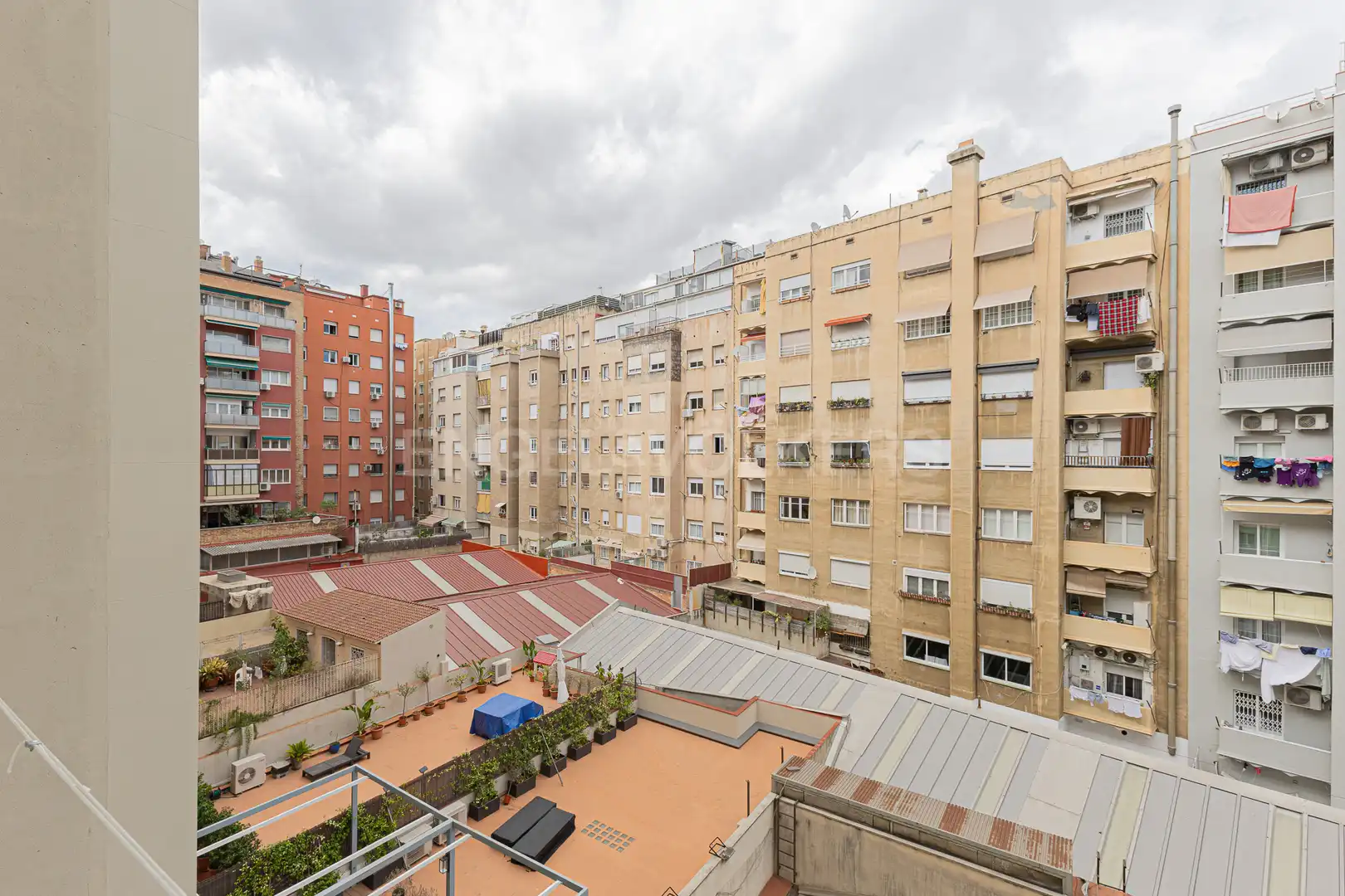 Exterior view of Flat for rent in Barcelona  with Air Conditioner, Heating and Parquet flooring