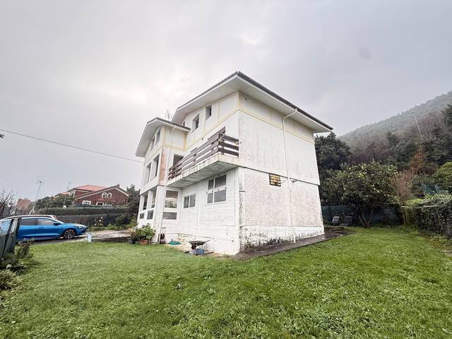 Casa-chalet en Venta en Barrio Islares en Oriñón - Allendelagua