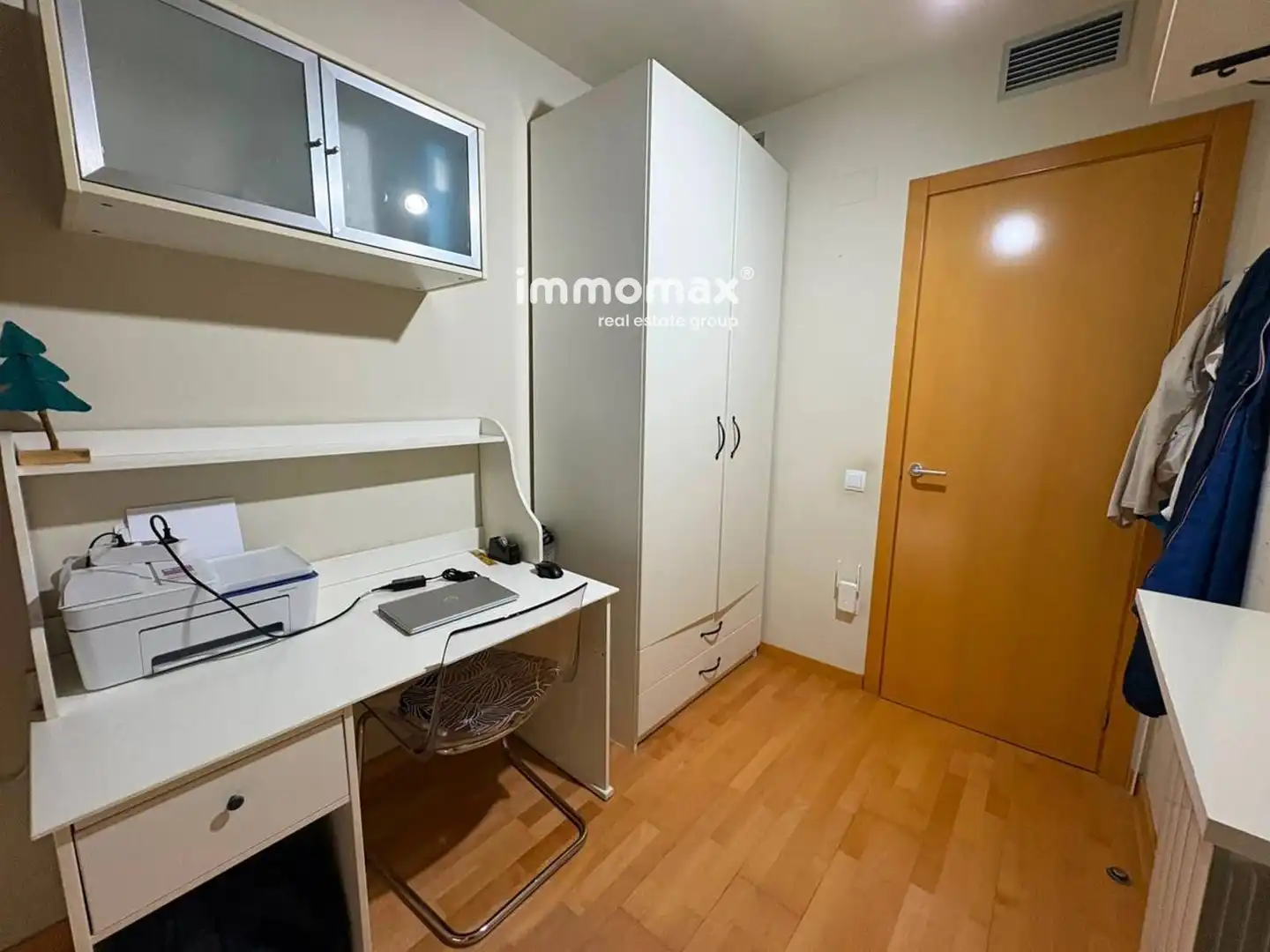 Flat with lift to rent in LAUREA MIRO, imagen 9