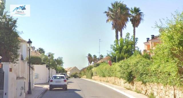 Casa adosada en Venta en  E-1 CORNISA DEL SOL en La Duquesa