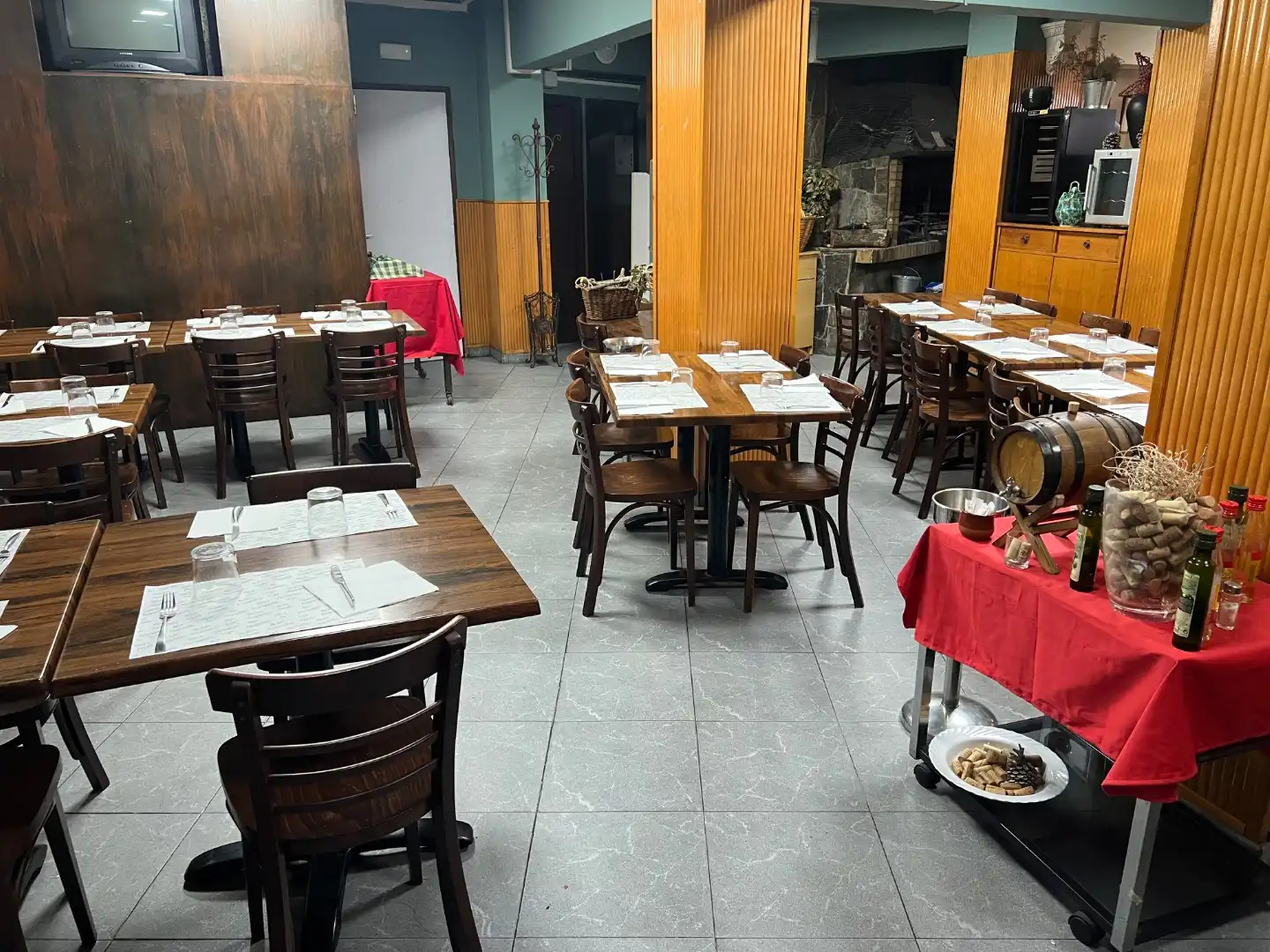 Local comercial en traspàs a Francisco Vitoria 32, imagen 6