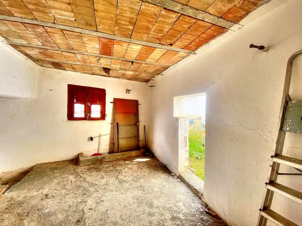 Country house zum Verkauf in Salares