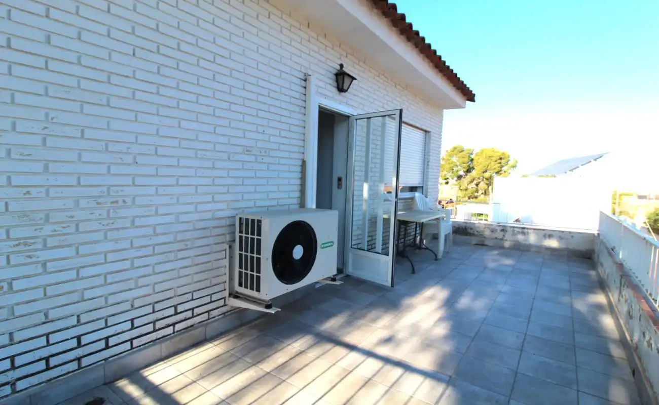 Terrace of Houses for rent in L'Eliana  with Air Conditioner, Heating and Private garden