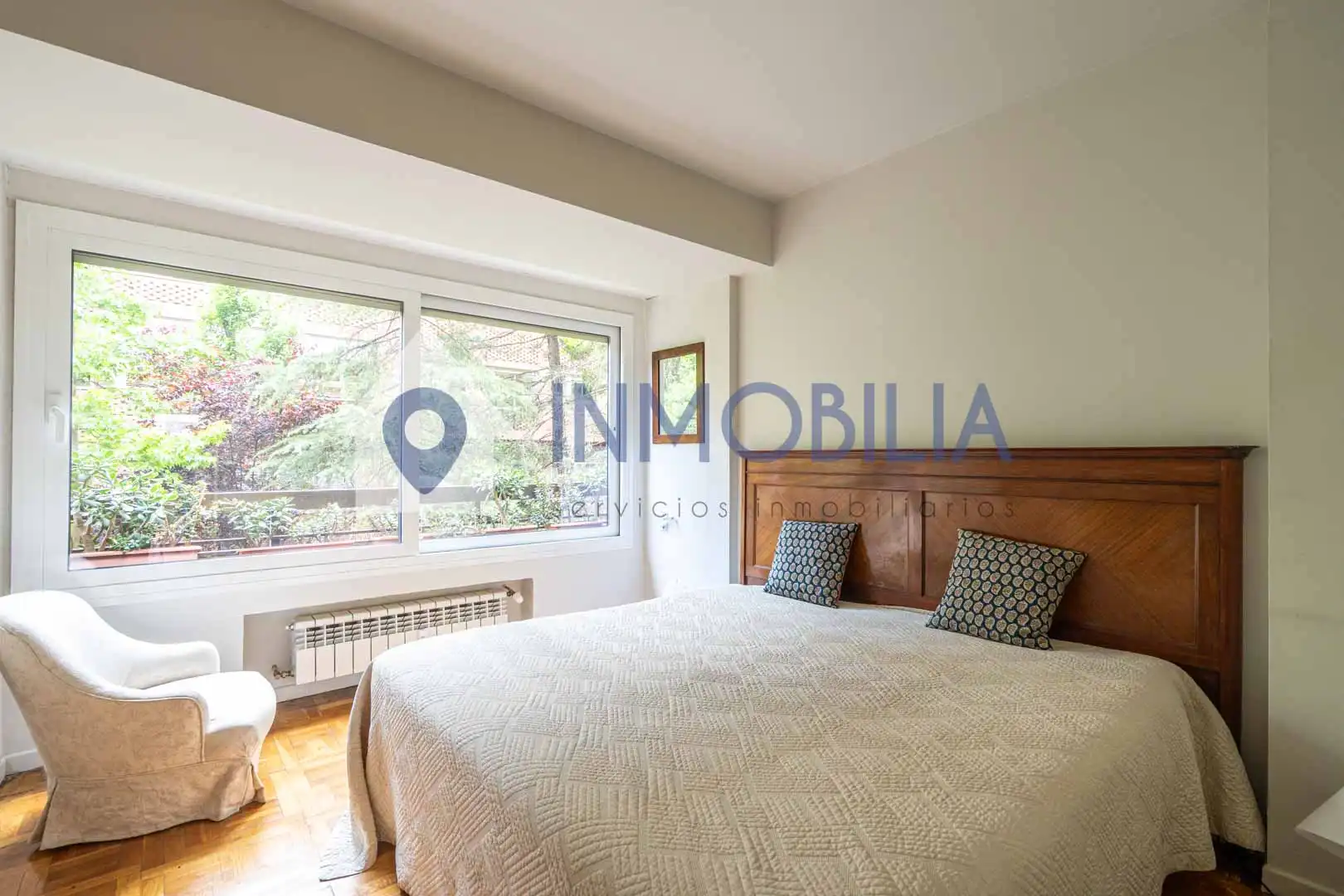 Habitación de Piso en venta en Madrid con Calefacción, Jardín privado y Trastero