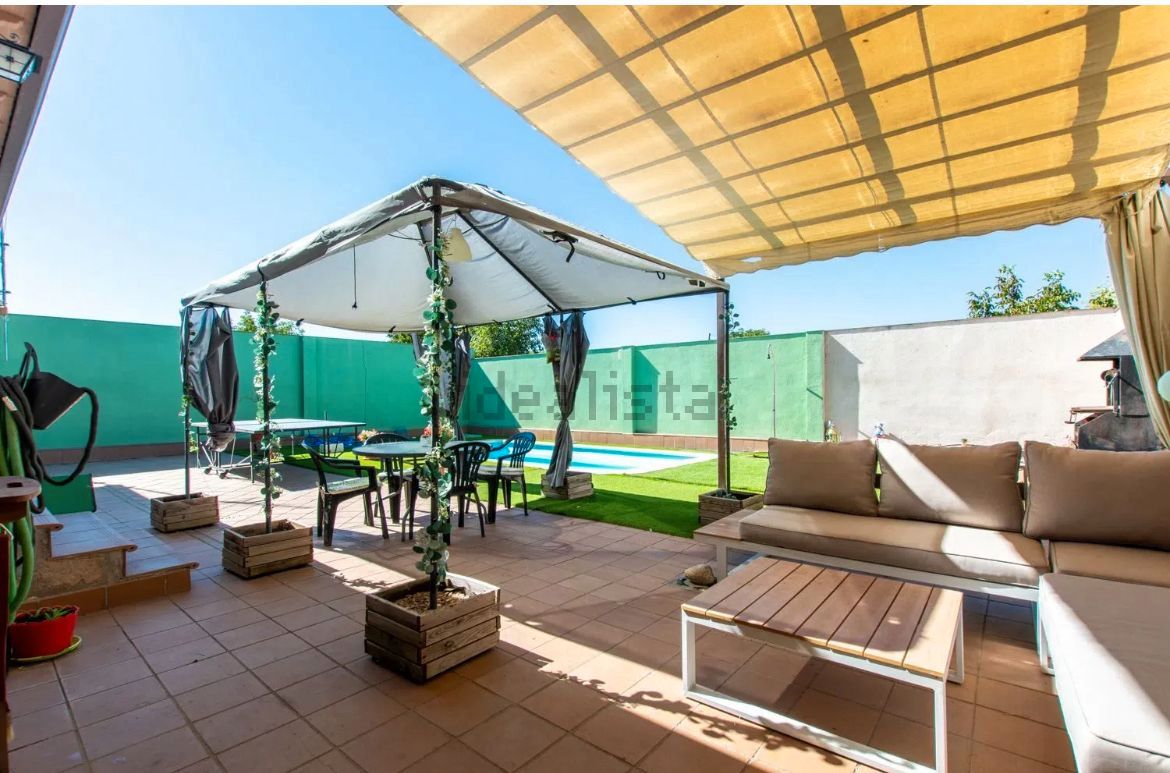 Terrace of House or chalet for sale in Erustes  with Air Conditioner, Heating and Private garden