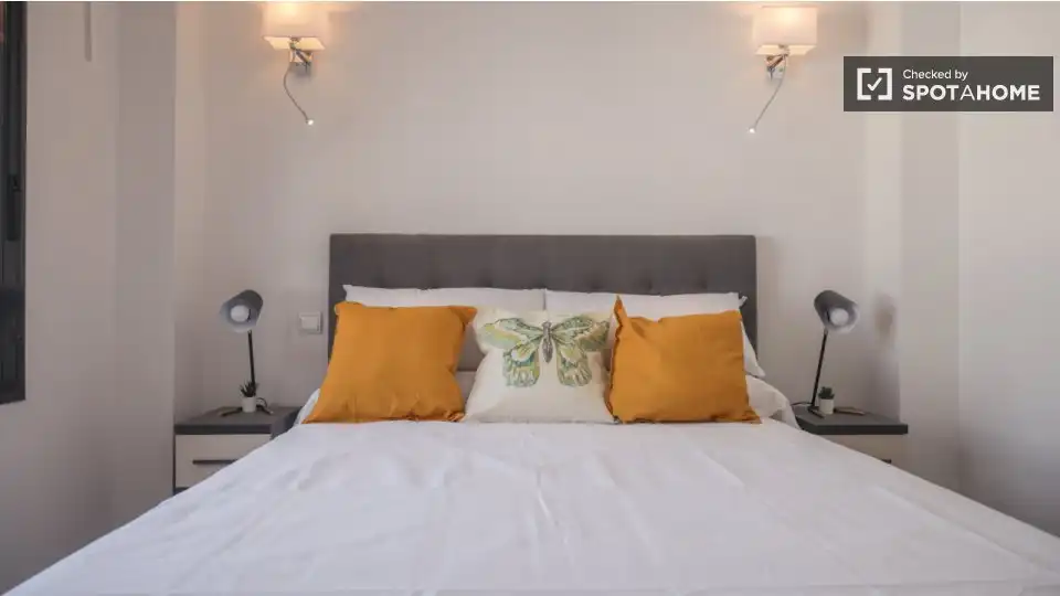 Flat for rent in Legazpi