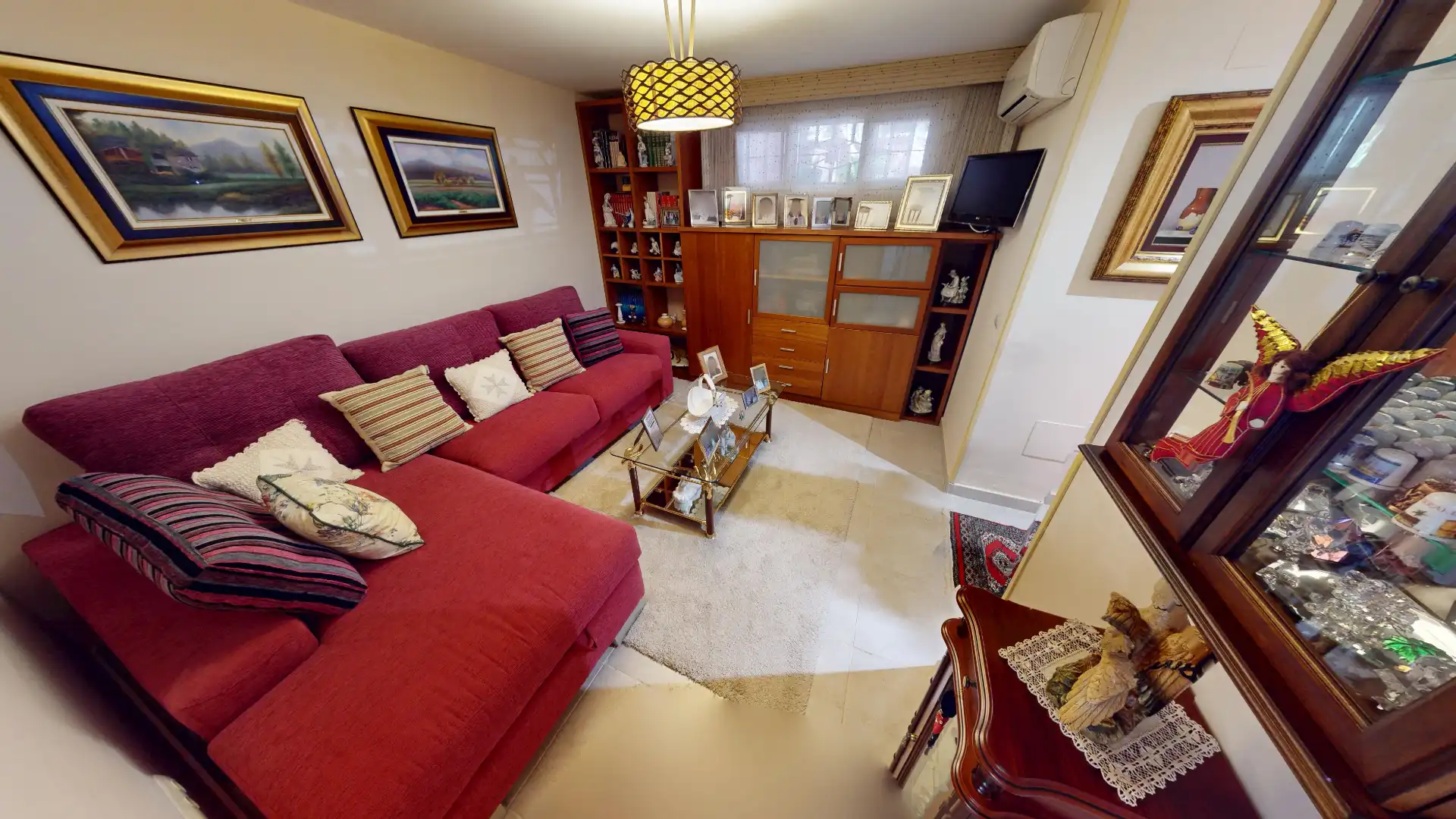 Sala de estar de Casa o chalet en venta en Torremolinos con Aire acondicionado, Calefacción y Jardín privado