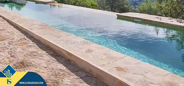 Xalet amb piscina en venda a Sant Jordi de Ses Salines-Sant Francesc