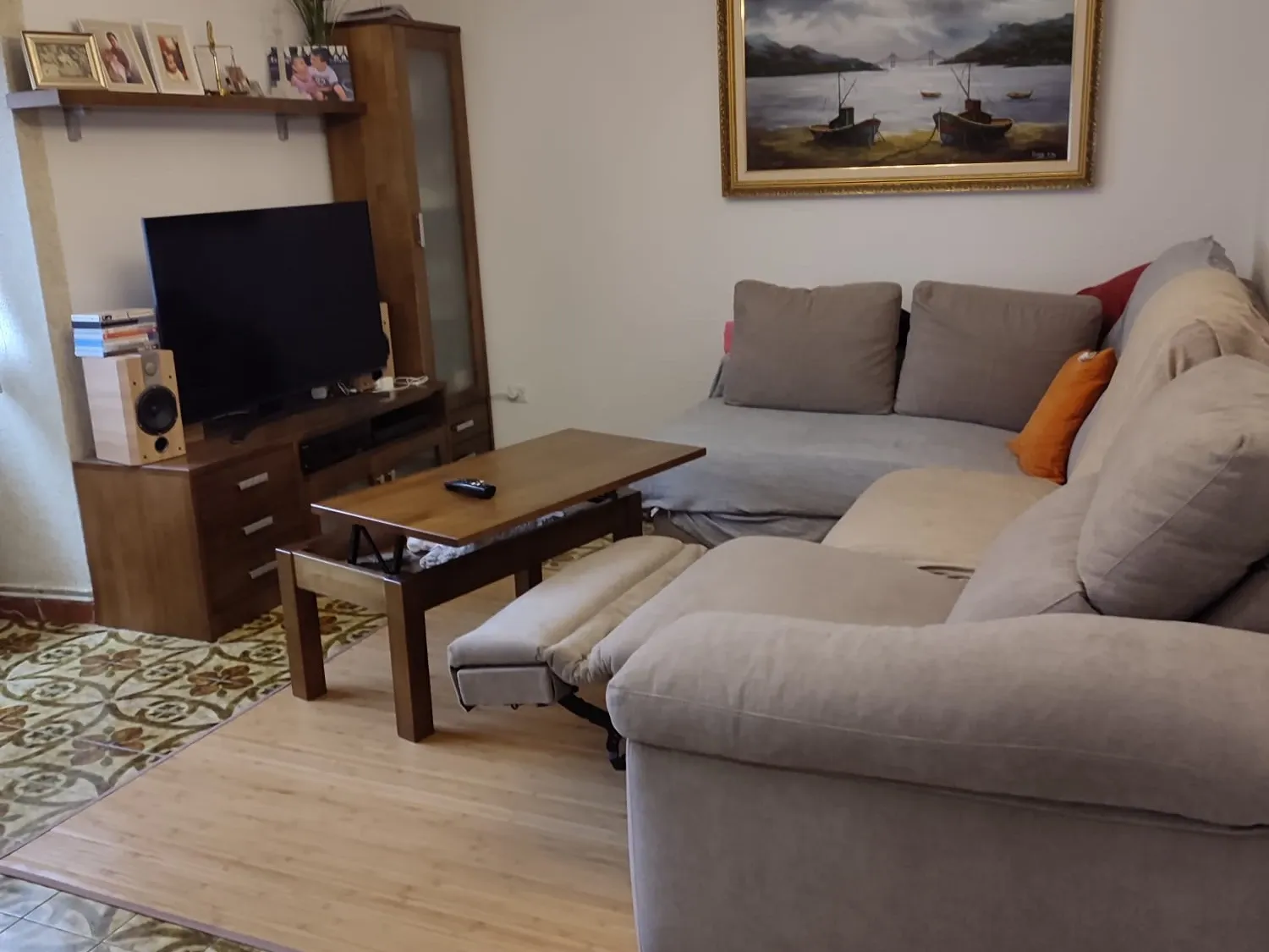 Sala d'estar de Casa o xalet en venda en Padrón amb Calefacció, Jardí privat i Terrassa