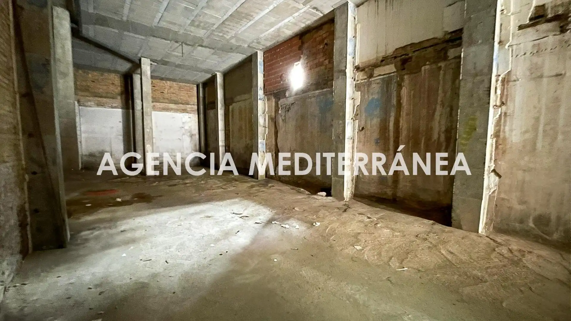 Local en venta en Quart de Poblet