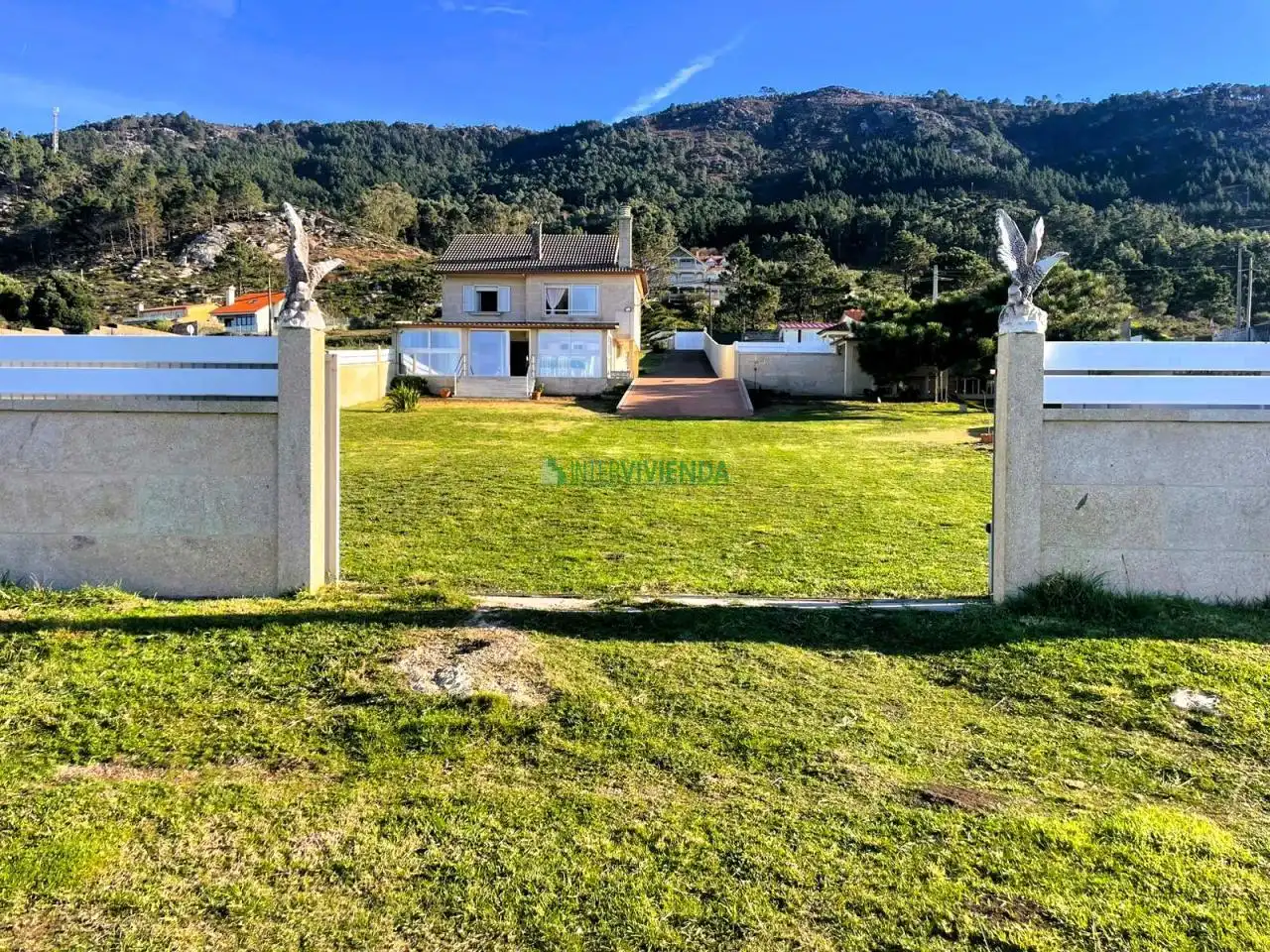 Casa o chalet en venta en Oia con Calefacción, Jardín privado y Trastero