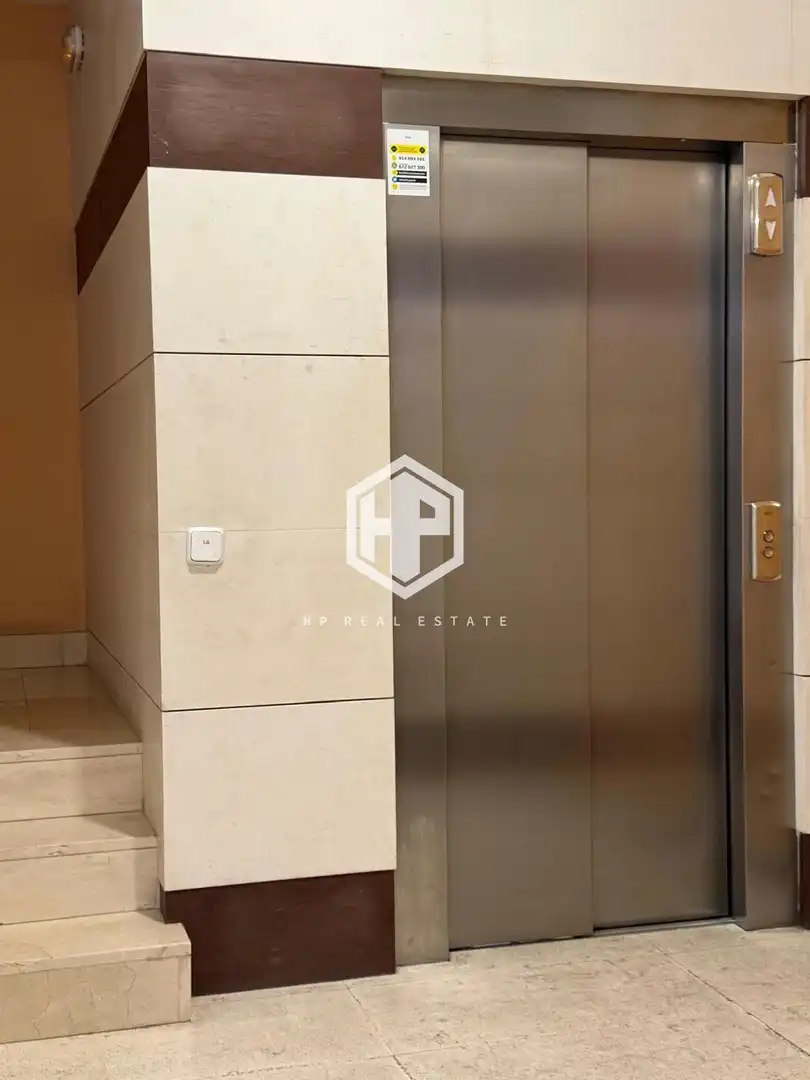 Vista exterior de Piso en venta en Alcalá de Henares con Calefacción