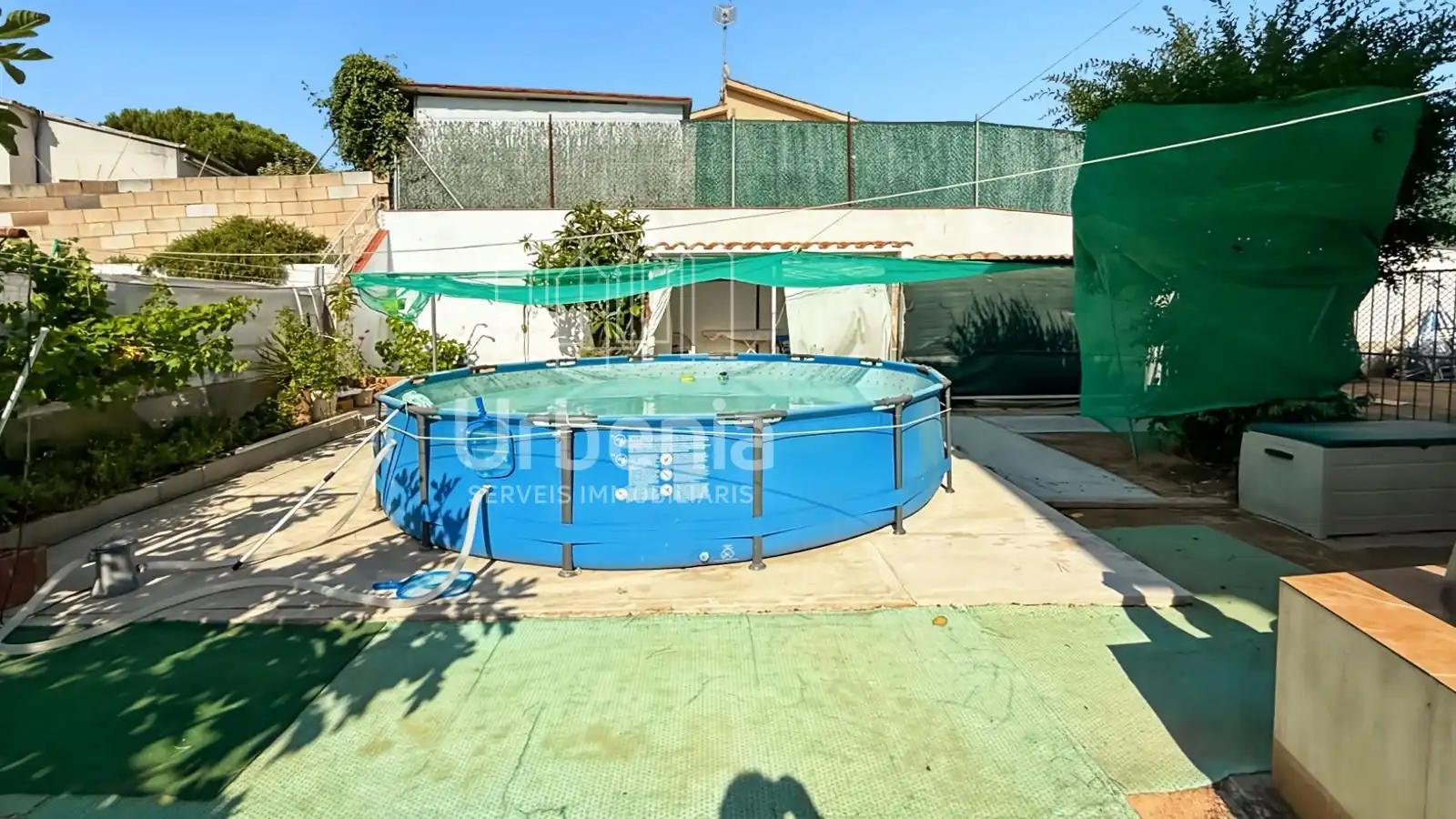 Swimming pool of Houses for sale in Tordera  with Furnished