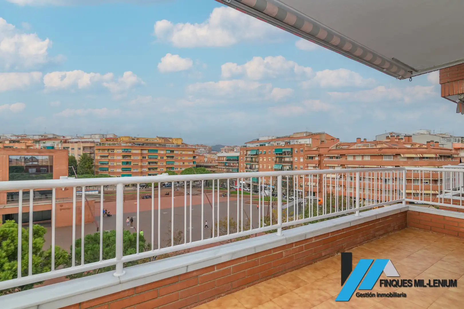 Flat for sale in Passeig Maragall