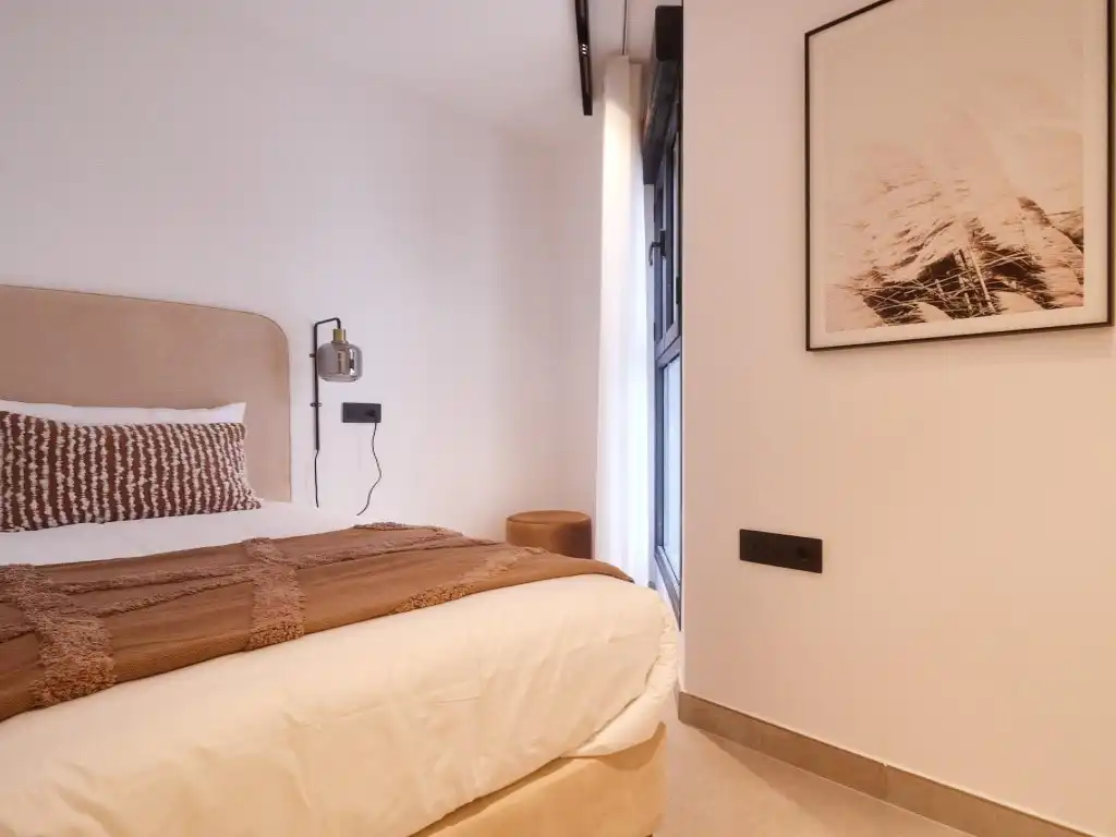 Schlafzimmer von Wohnung zum Verkauf in Fuengirola mit Klimaanlage, Terrasse und Ofen