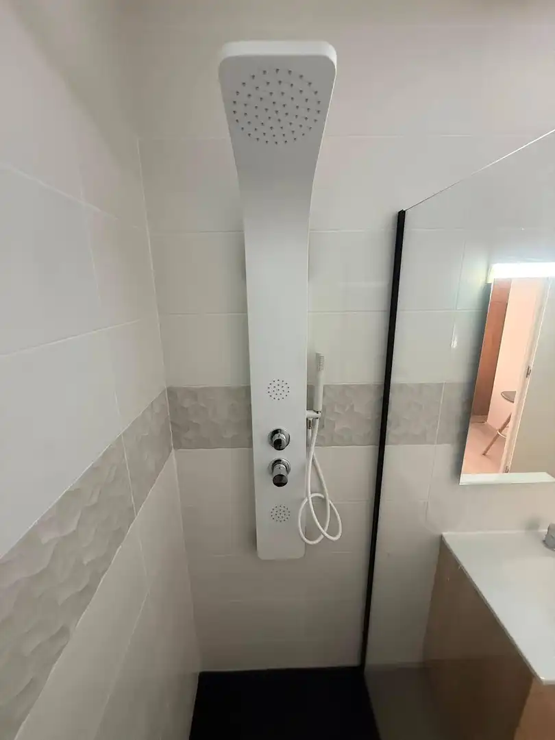 Bathroom of Ground floor for rent in Alcobendas  with Air Conditioner and Heating