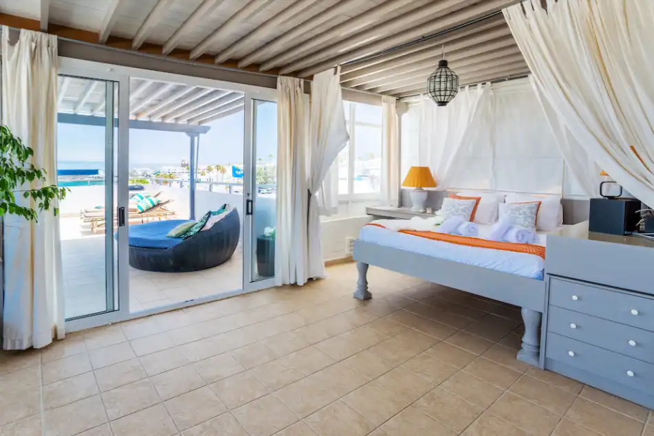 Ático en venta en Avenida de las Islas Canarias, 12, Costa Teguise