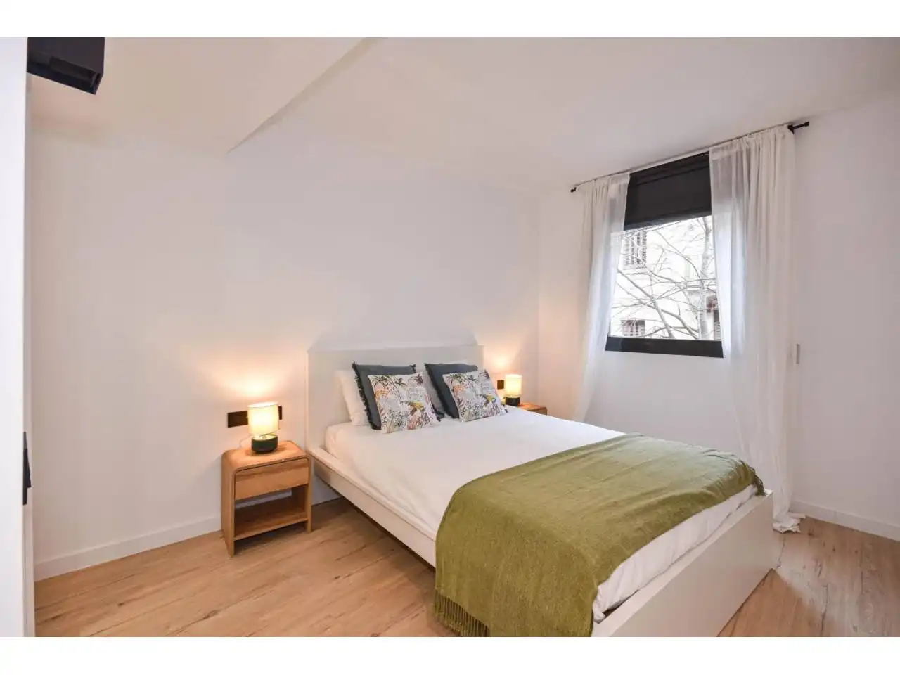 Habitación de Piso en venta en Barcelona con Calefacción, Parquet y Balcón