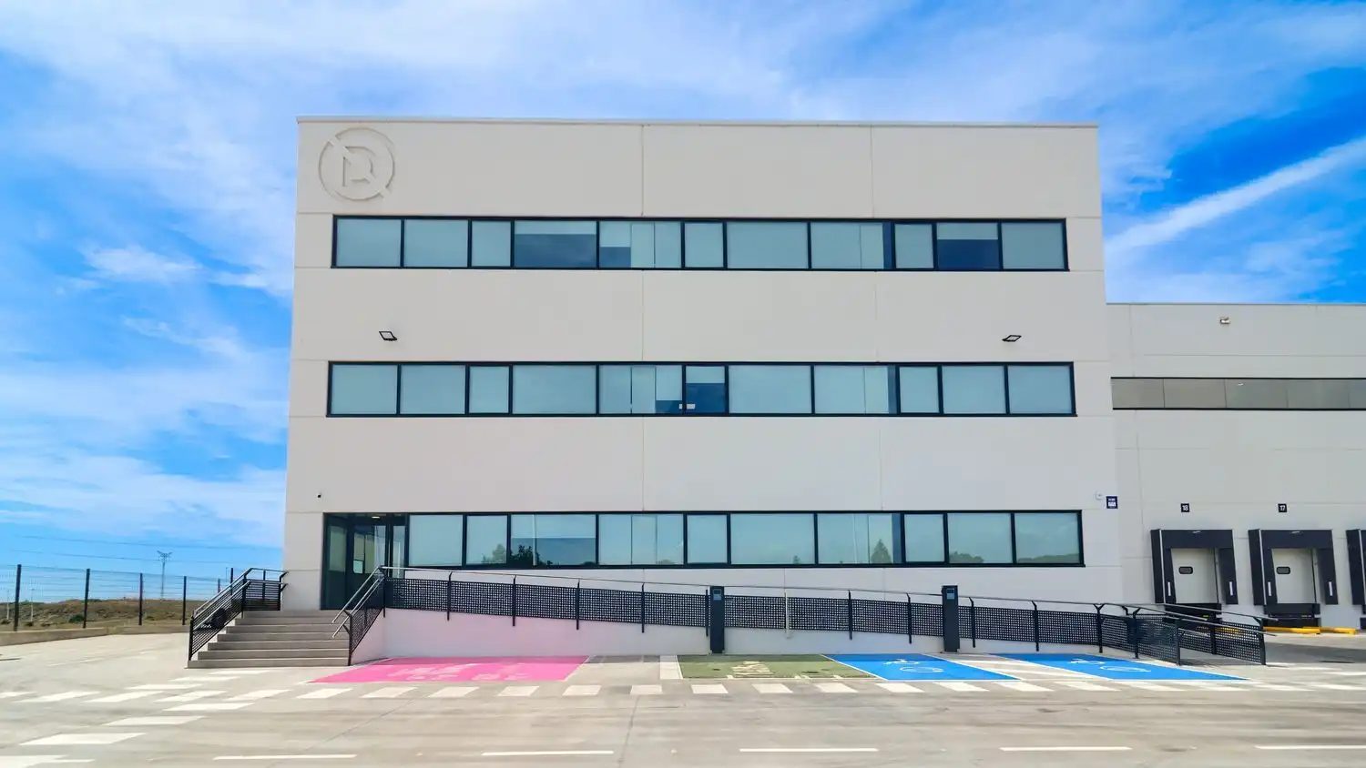 Vista exterior de Oficina de lloguer en Sagunto / Sagunt amb Calefacció