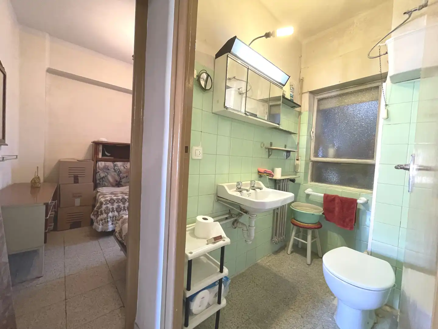 Baño de Piso en venta en Salamanca con Calefacción, Trastero y Amueblado
