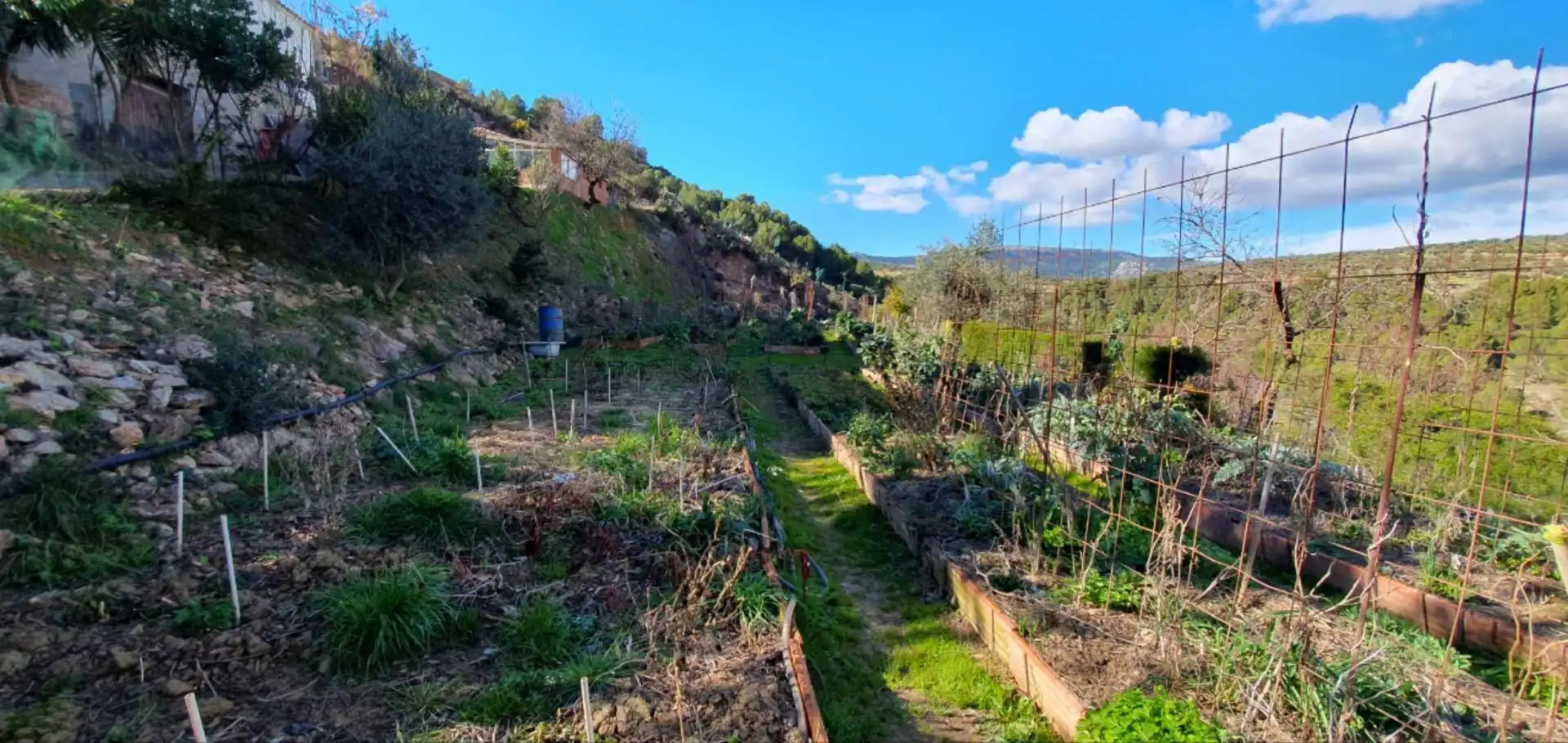 Jardí de Finca rústica en venda en El Burgo amb Calefacció, Jardí privat i Traster