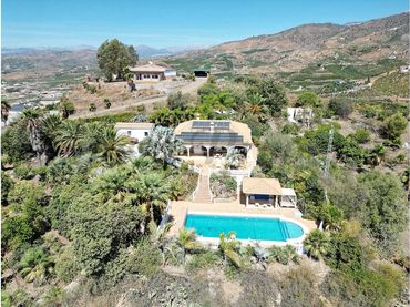 Maison avec piscine à vendre à Vélez-Málaga ciudad
