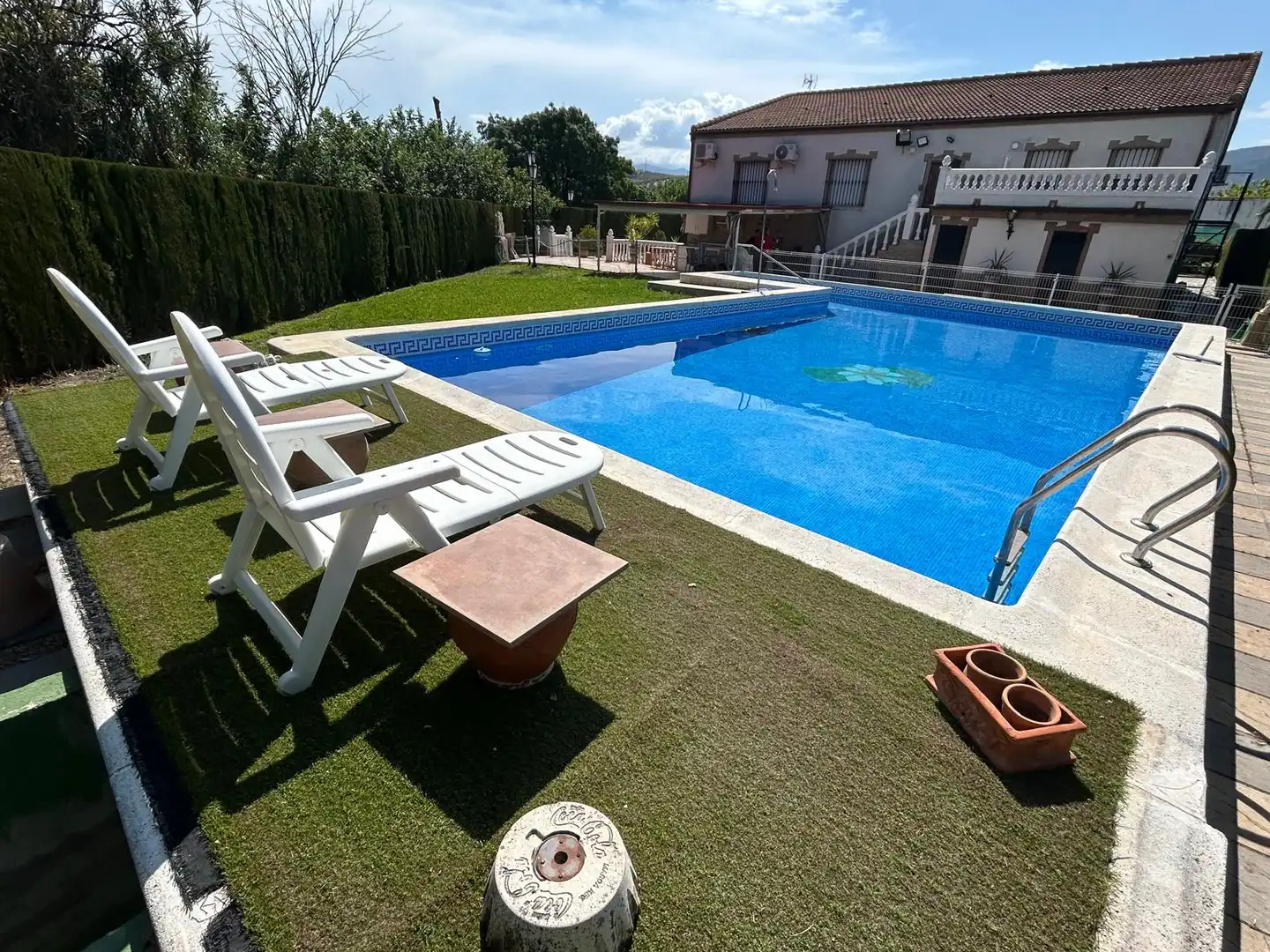 Piscina de Casa o chalet en venta en Jaén con Aire acondicionado, Calefacción y Jardín privado