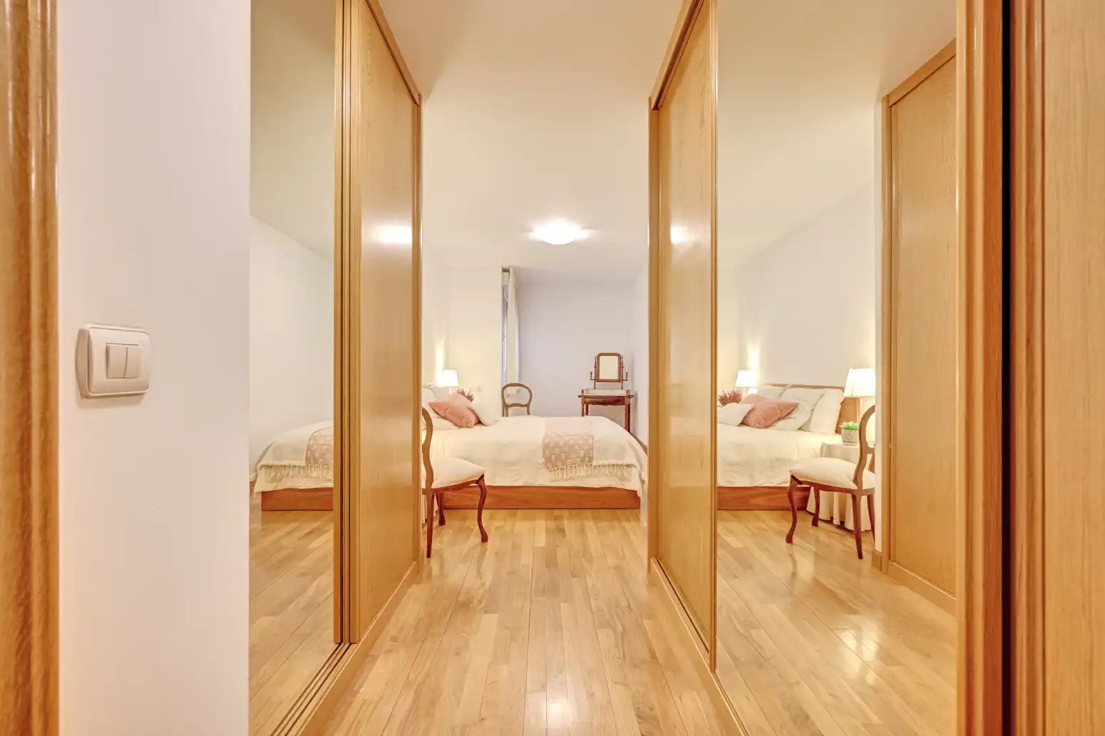 Bedroom of Flat for sale in  Pamplona / Iruña  with Heating, Parquet flooring and Storage room