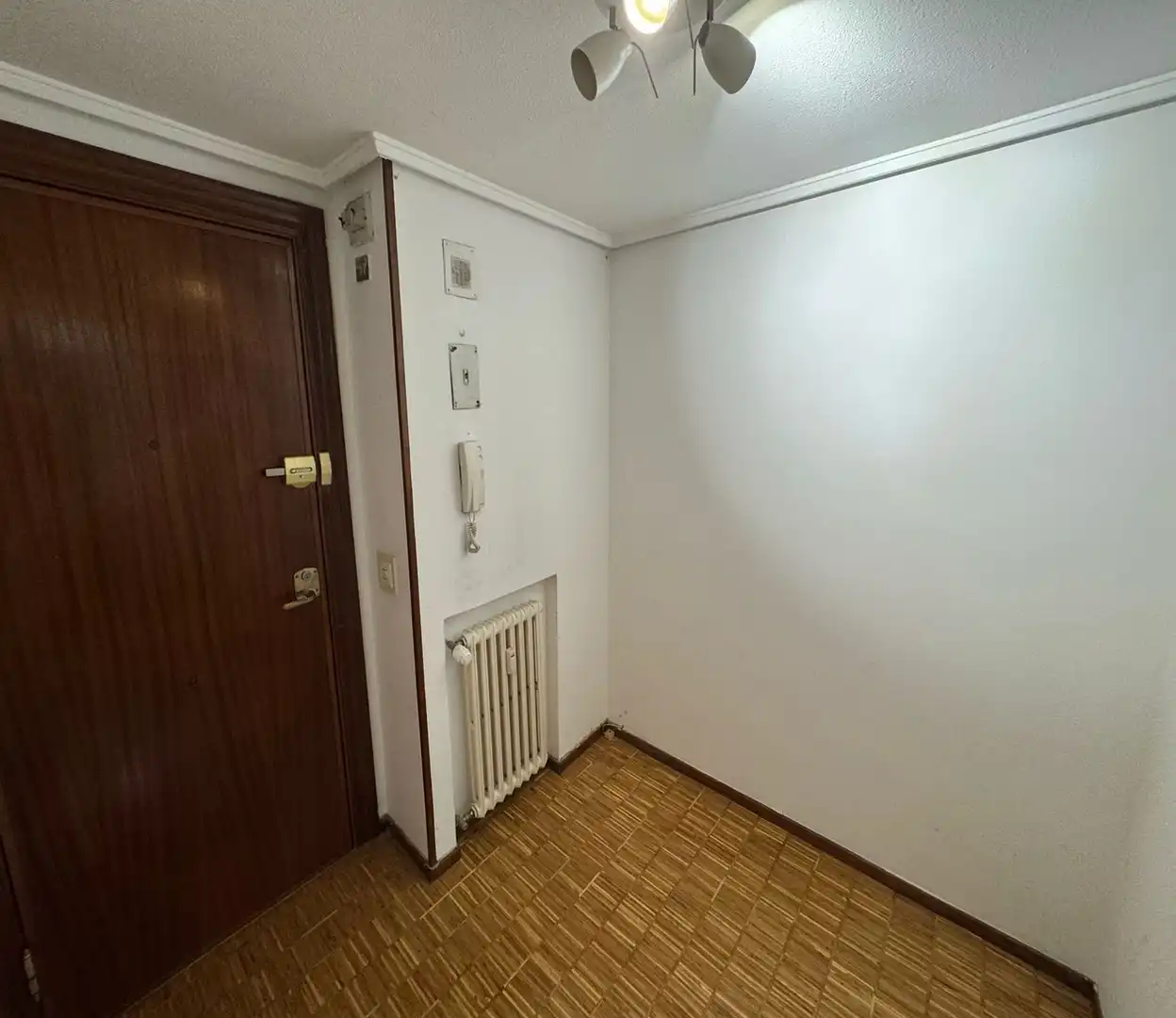Piso en venta en Gijón  con Calefacción y Parquet