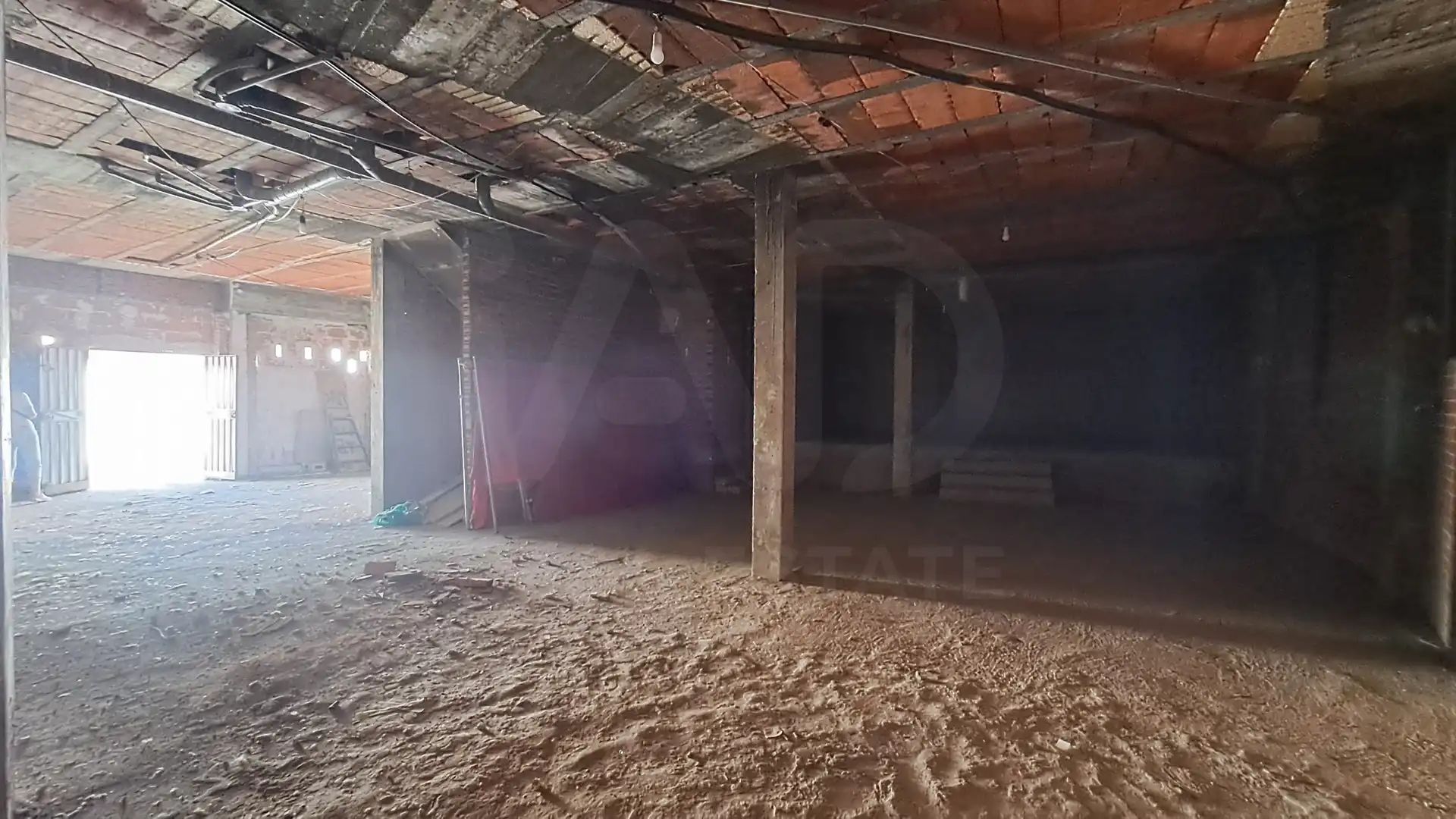 Commercial properties for rent in Meco