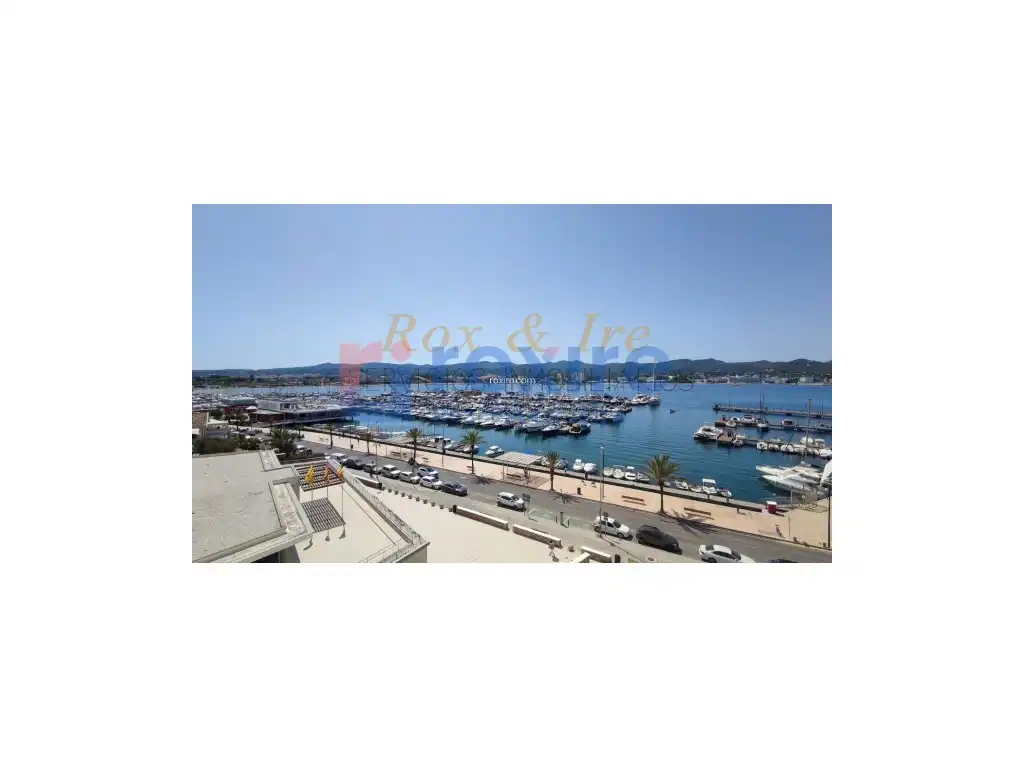 Vista exterior de Estudio de alquiler en Sant Antoni de Portmany con Aire acondicionado, Terraza y Lavadora