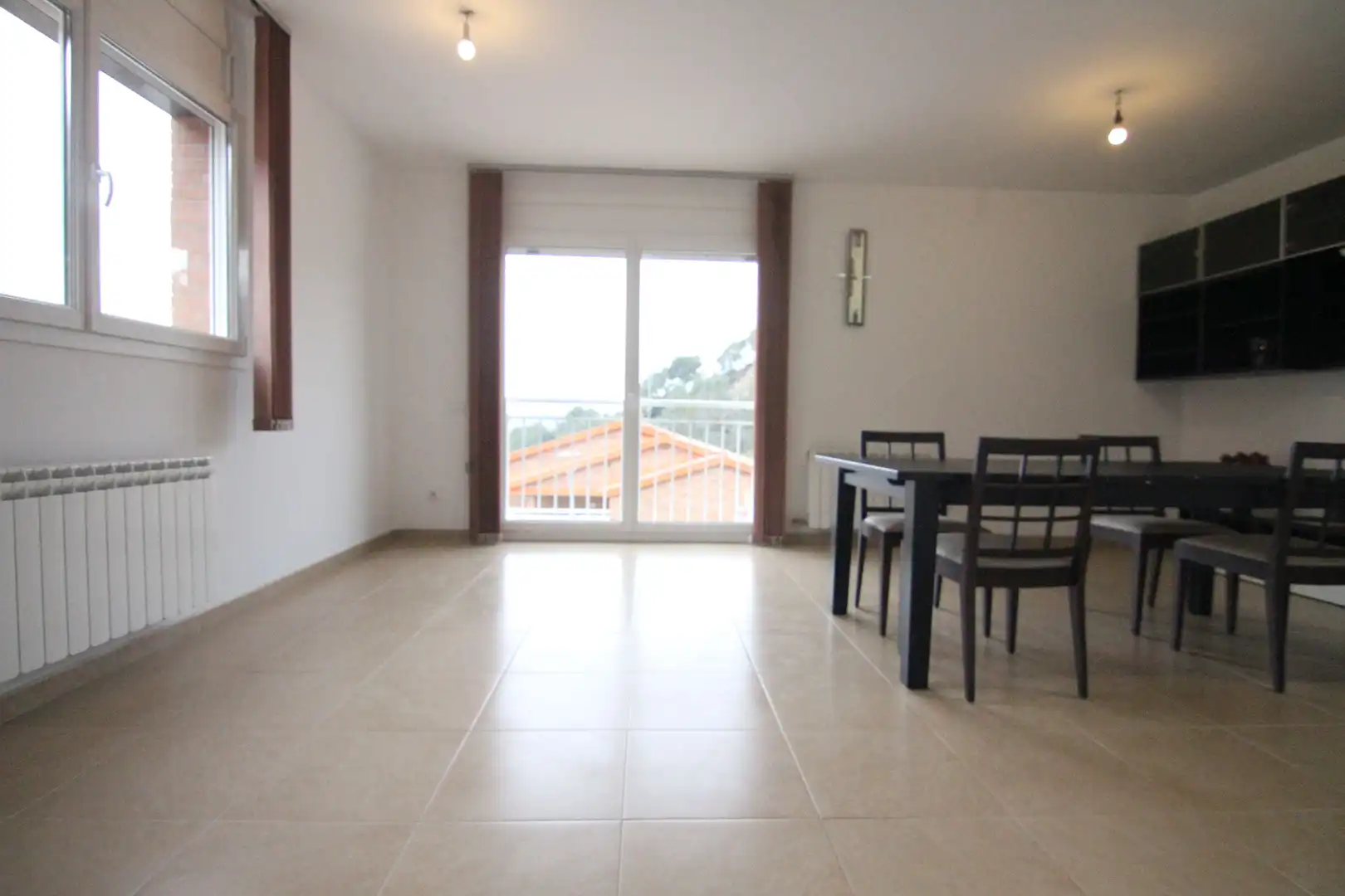 Sala d'estar de Casa o xalet de lloguer en Abrera amb Calefacció, Parquet i Terrassa