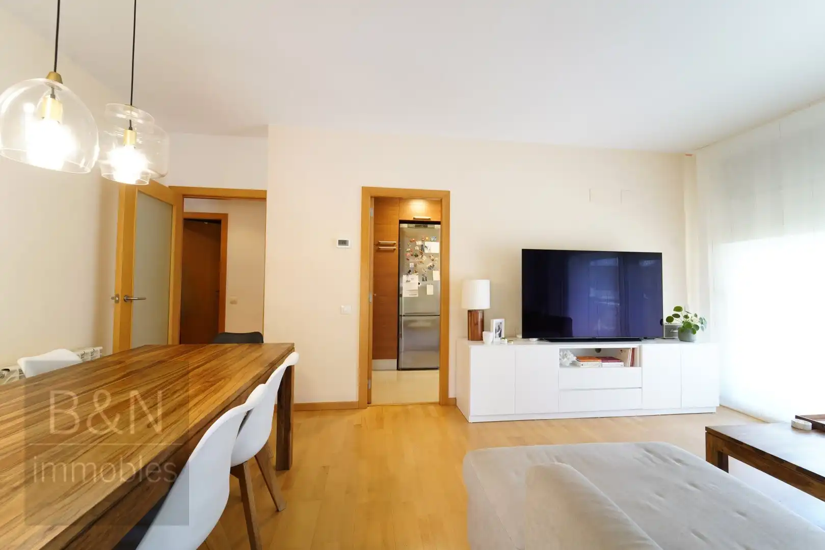 Sala de estar de Piso en venta en Terrassa con Aire acondicionado, Calefacción y Piscina