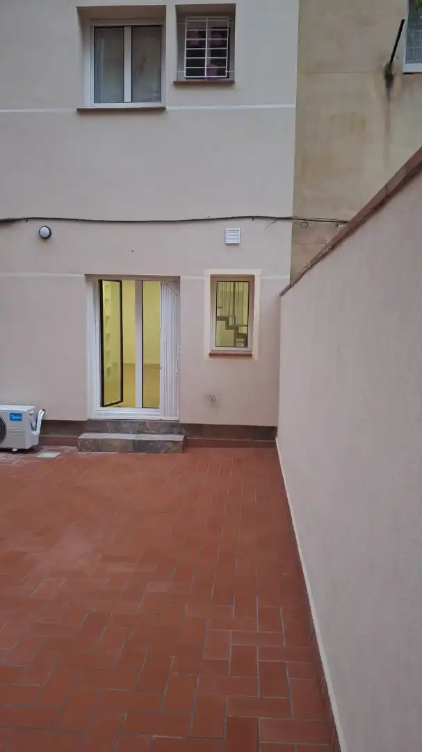 Local comercial en venta en Carrer de Dante Alighieri 10, imagen 8