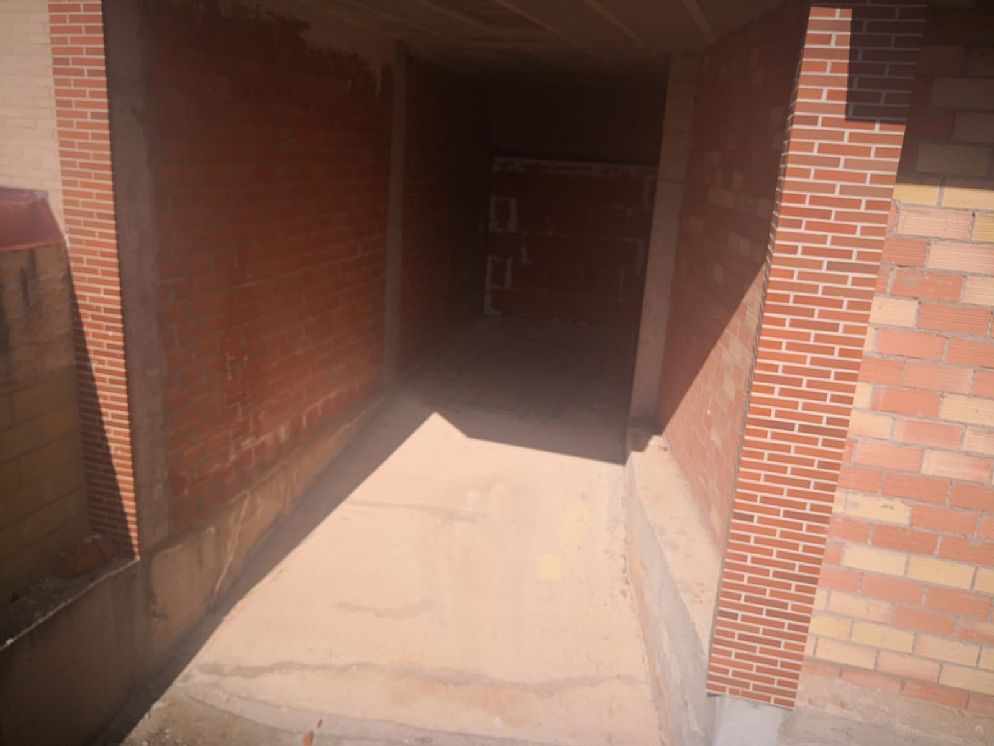 Building for sale in Navarrete