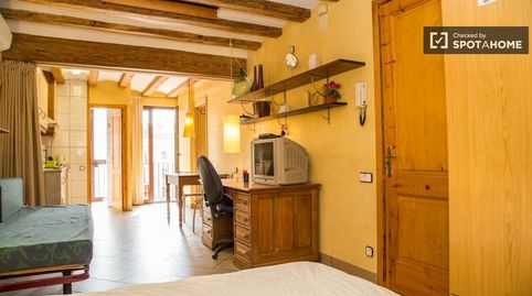 Photo 2 of Flat for rent in El Raval, Barcelona Capital