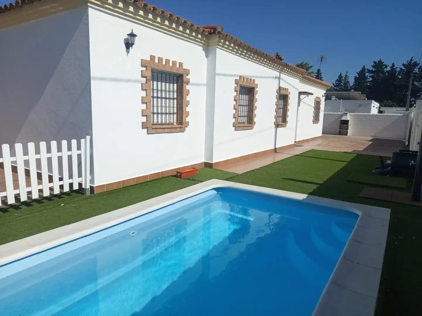 Piscina de Casa o chalet en venta en Chiclana de la Frontera