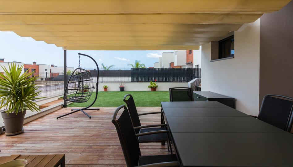 Photo 1 of Single-family semi-detached for sale in Carrer Rosa Sensat, Roda de Berà, Tarragona
