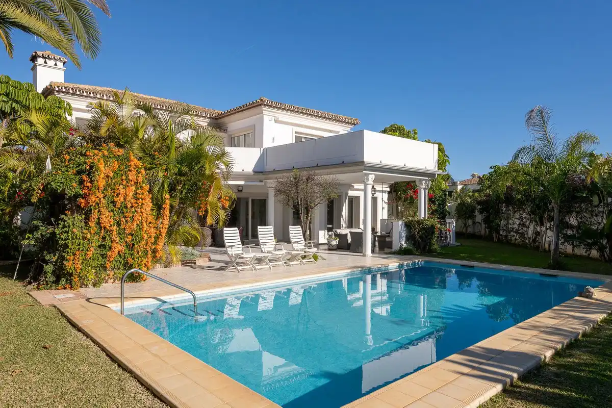 Jardín de Casa o chalet en venta en Marbella con Terraza, Trastero y Piscina