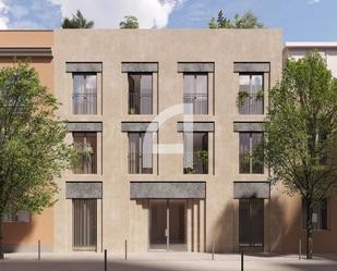 Exterior view of Flat for sale in L'Hospitalet de Llobregat  with Air Conditioner, Heating and Private garden
