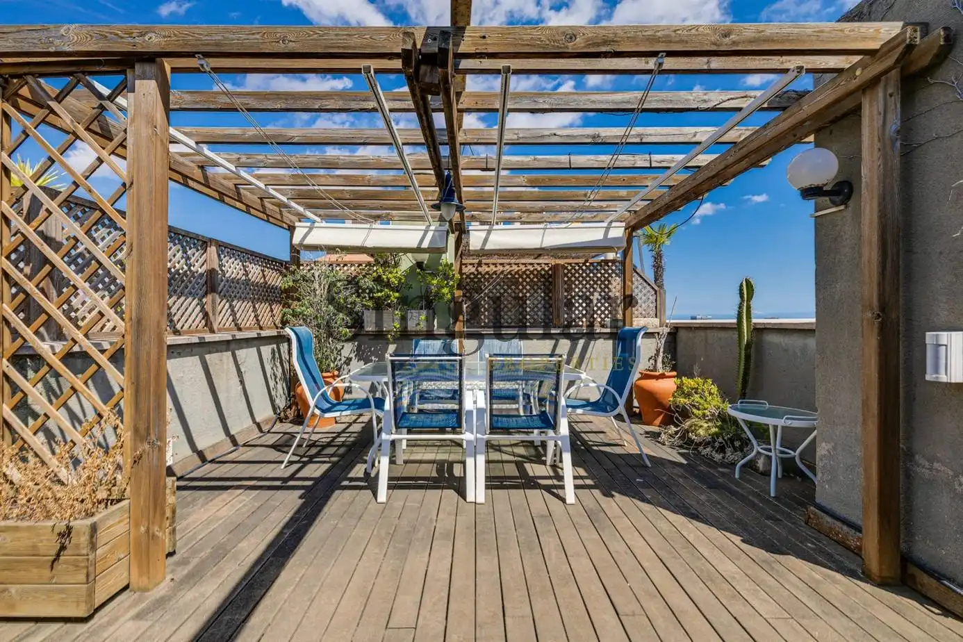 Terrassa de Àtic en venda en Barcelona amb Aire condicionat, Calefacció i Parquet