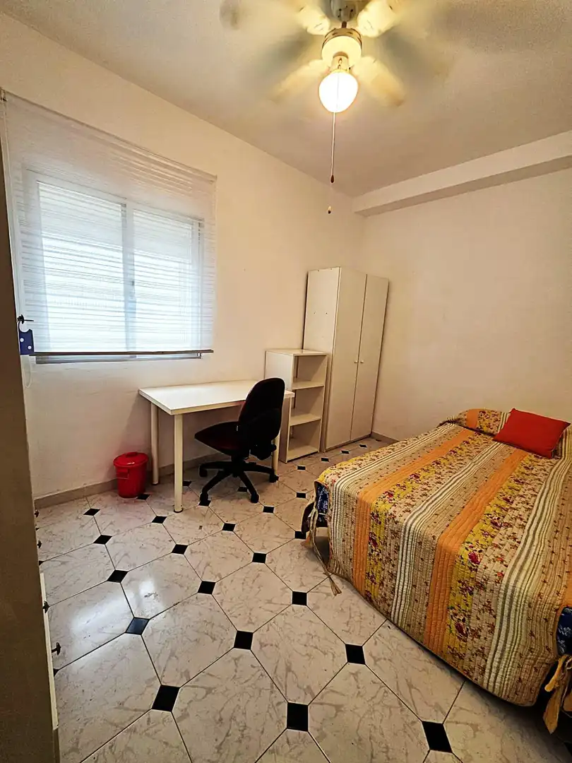 Habitación de Piso de alquiler en Sevilla con Amueblado