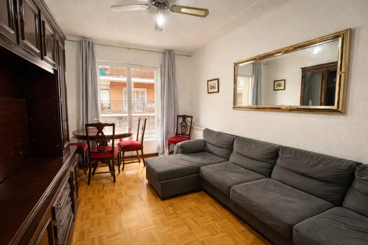 Sala de estar de Piso en venta en  Madrid Capital con Terraza y Balcón