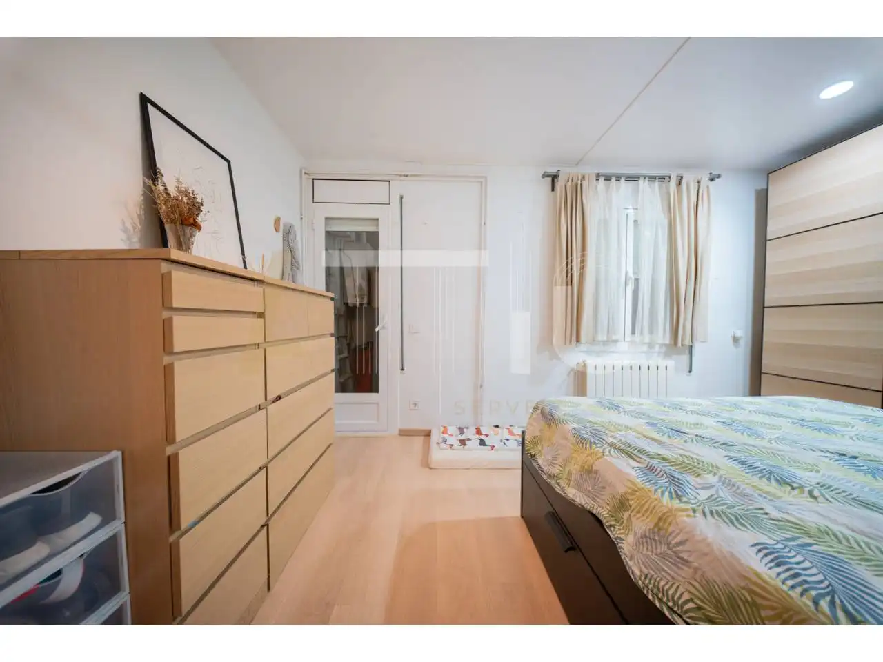 Habitación de Piso en venta en Sabadell con Aire acondicionado, Calefacción y Parquet