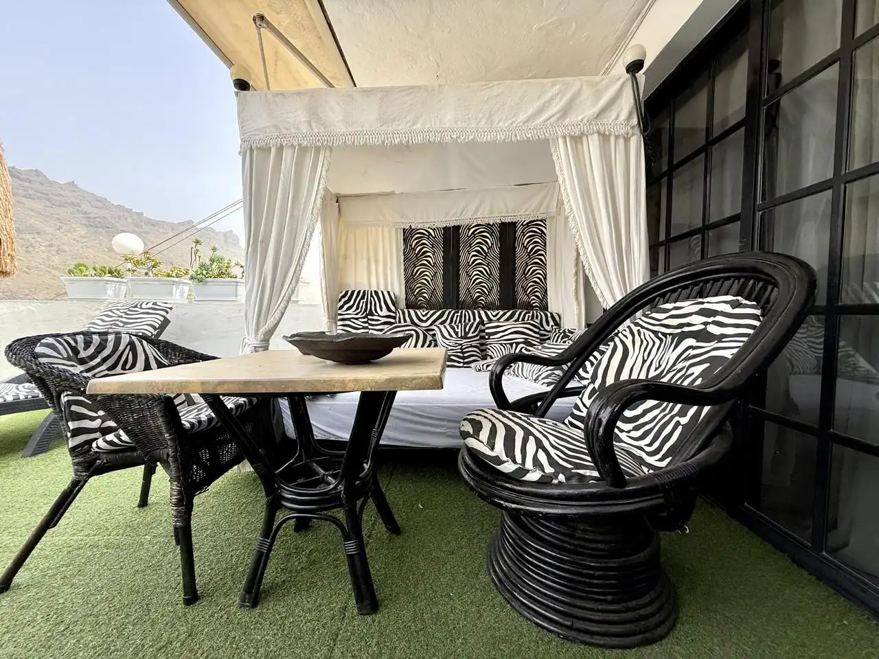 Terrassa de Casa o xalet en venda en Mogán amb Aire condicionat, Jardí privat i Terrassa