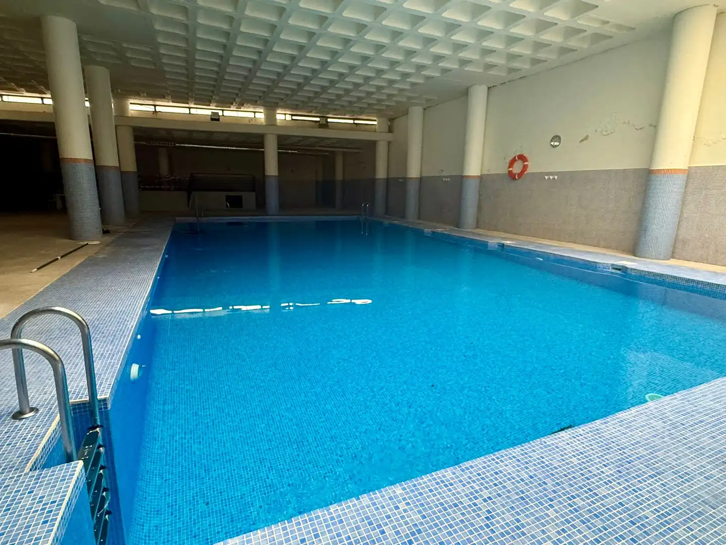 Piscina de Piso en venta en Cedillo del Condado con Aire acondicionado, Trastero y Piscina